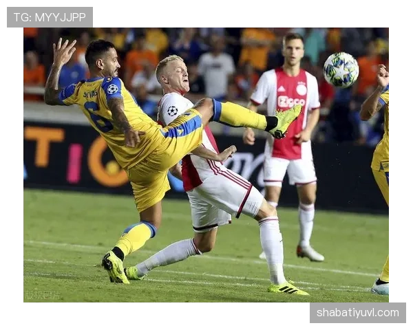 替补席外冲突的判罚规则有哪些细节容易被忽视？