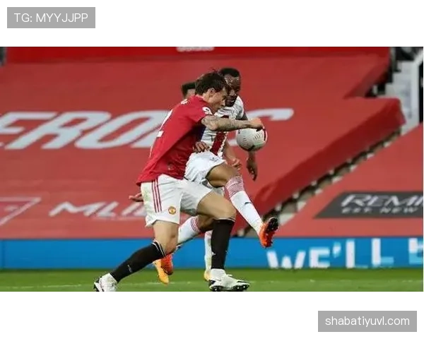 手臂自然位置 vs 扩大防守面积：手球犯规如何判定？