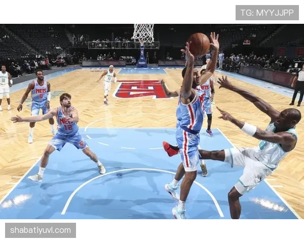 瓦格纳利用挡拆拉开空间提升三分效率明显超越队友表现