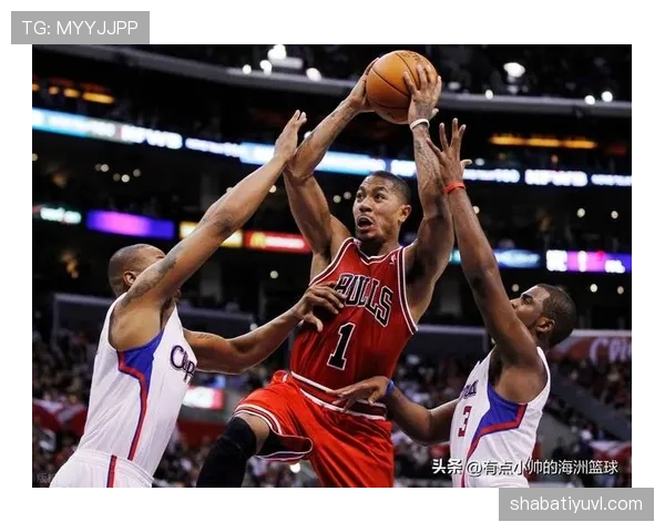 罗斯突破改变防守阵型，主导关键回合拉开分差